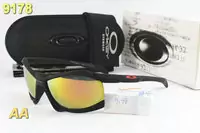 new style sunglasses 2013 oakley man women box-0751